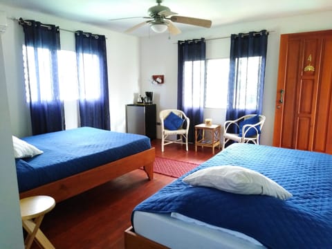 Triple Room, Garden View | In-room safe, free WiFi, bed sheets