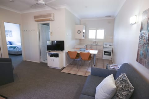 2-Bedroom Apartment 3  | Private kitchen | Full-size fridge, microwave, oven, stovetop