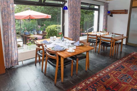 Buffet breakfast on weekdays (EUR 15 per person)