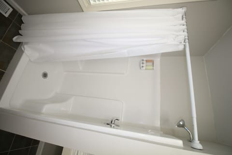 Standard Room, Multiple Beds, Non Smoking (Mountain View Villas 6 Person Villa) | Bathroom shower