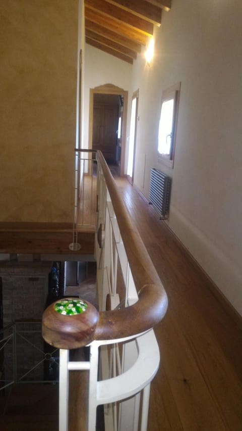 interiors Murrina details