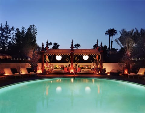 Indoor pool, outdoor pool