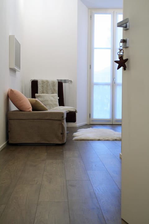 Deluxe Room, Private Bathroom, City View (Bellagio) | Free minibar, in-room safe, individually decorated, desk