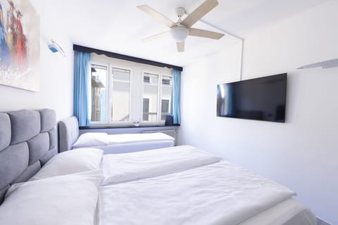 Triple Room | 1 bedroom, free WiFi, bed sheets