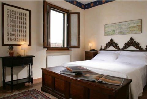 Double or Twin Room | In-room safe, desk, free WiFi