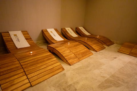 Sauna, facials, massages