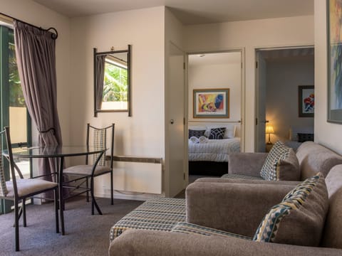 2-Bedroom Spa Suite | Individually furnished, laptop workspace, blackout drapes, soundproofing