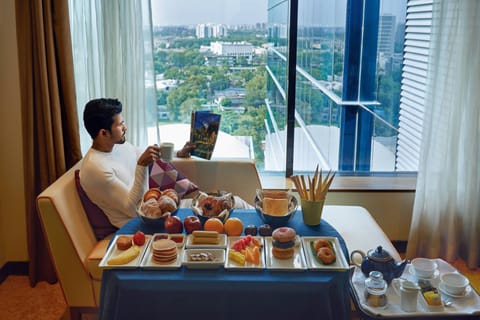 Daily full breakfast (INR 799 per person)