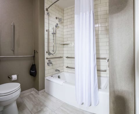 Room, 1 King Bed, Balcony, Courtyard View | Bathroom | Combined shower/tub, deep soaking tub, designer toiletries, hair dryer