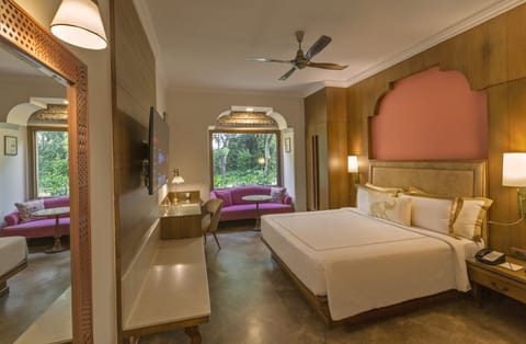 Heritage Premium Room | Minibar, in-room safe, individually decorated, individually furnished