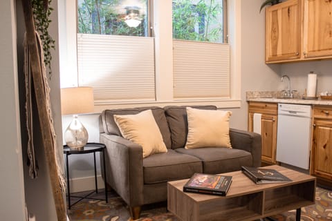 Room 11 | 1 bedroom, premium bedding, individually decorated