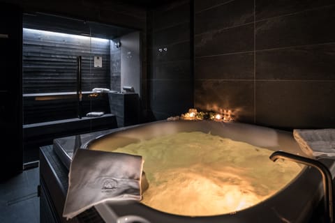 Sauna, spa tub, steam room, massages