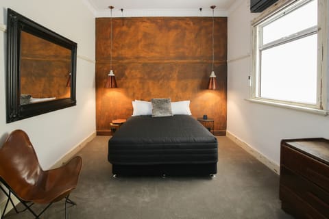 Chamber 1 | 1 bedroom, premium bedding, minibar, individually decorated