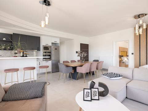 Apartment, Sea View, Beachfront | 1 bedroom, in-room safe, desk, soundproofing