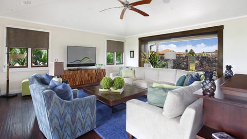 Kukuiula Makai Cottage #53 - Living Room & Entry.jpg