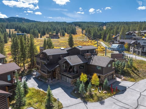 lens-collective-real-estate-photography-services-62-tricias-trl-frisco-colorado-80443-4