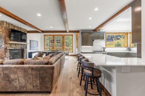 lens-collective-real-estate-photography-services-62-tricias-trl-frisco-colorado-80443-22