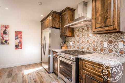 Cook Your Meals in Comfort and Convenience Here