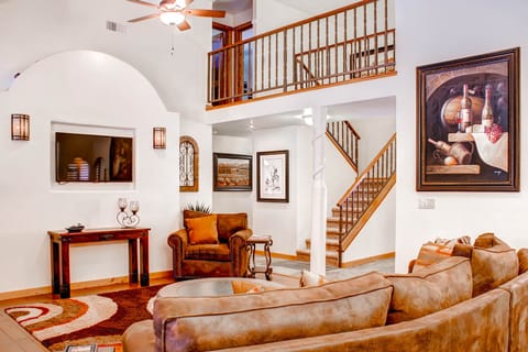 Living Room - Living Room Splendor