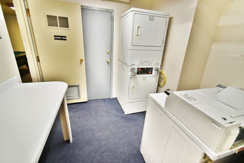 Complex has 2 Coin Op Dryers and Washers - Complex has 2 Coin-Op Washers and 2 Dryers