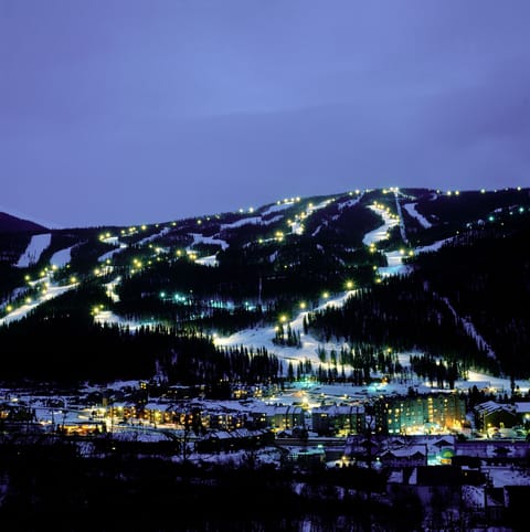 7 Miles to Keystone Night Skiing - 7 Miles to Keystone Night Skiing