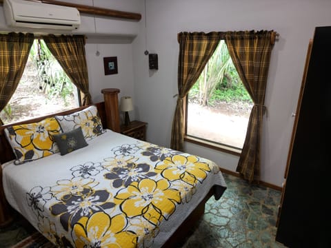 Family Villa, 3 Bedrooms, Non Smoking | In-room safe, iron/ironing board, bed sheets