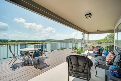 Spicewood Vacation Rental Condo | 1BR | 1BA | 720 Sq Ft | Access by Stairs Only