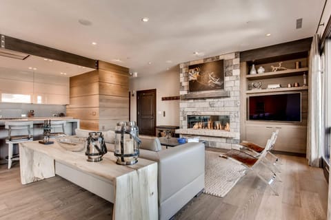 Living Room - Summer