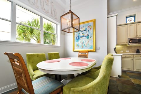 Absolute Destiny - Dining Area