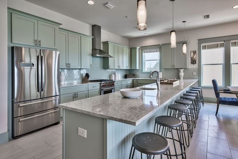 Luna Sol - Destin - Kitchen