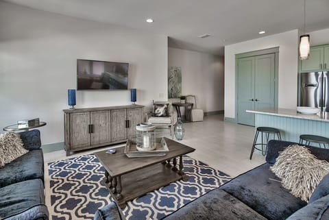 Luna Sol - Destin - Living Room