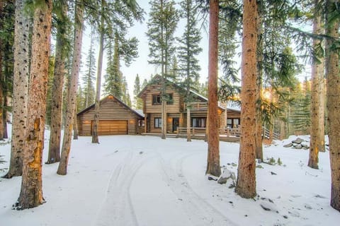 Exterior - Bear Lodge - Breckenridge Vacation Rental