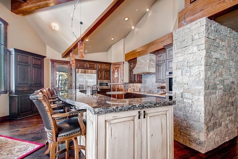 Kitchen, Slopeside Manor, Breckenridge Vacation Rental