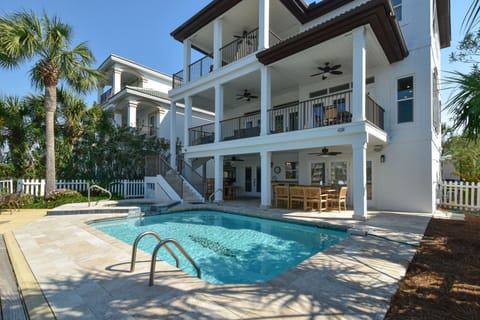 Casa Di Amore - Private Pool and Lakefront Patio