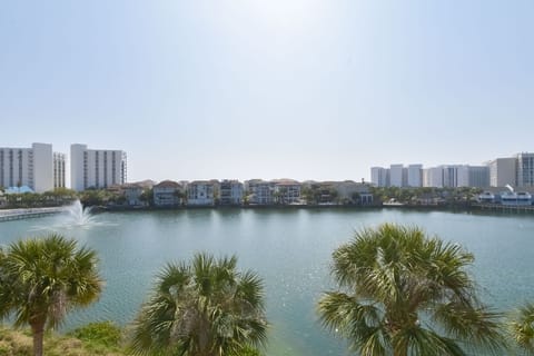 Bella Luna - 3rd Floor Balcony View