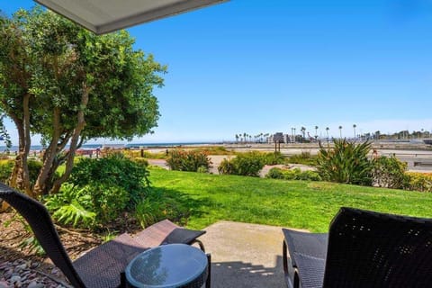 G33 steps to the sand