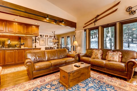 Living, Kitchen, Dining room