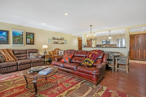 Living Room - Living Room