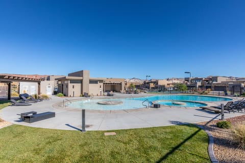 Escapes At The Ledges Amenity 1 - Amenity 1 area includes a heated pool, heated kids pool, hot tub, two pickleball courts, and restrooms.