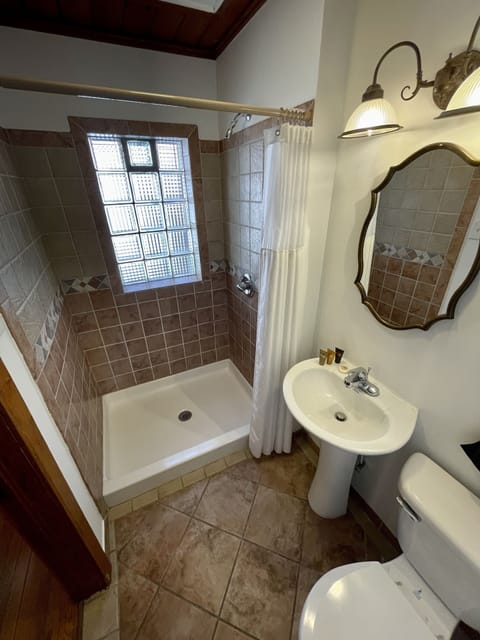 Standard Room, 2 Queen Beds, Non Smoking (Room 307) | Bathroom | Designer toiletries, hair dryer, towels, soap