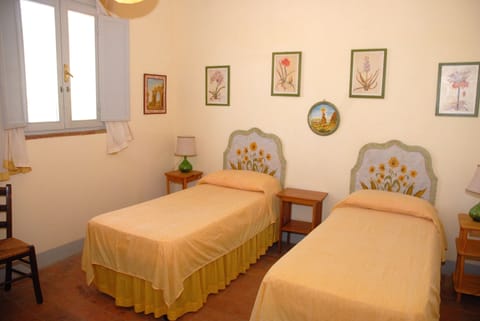 Villa, 6 Bedrooms | 6 bedrooms, free cribs/infant beds, rollaway beds, free WiFi