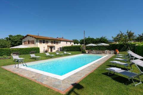 Building Exterior, Garden, Outdoor, Pool