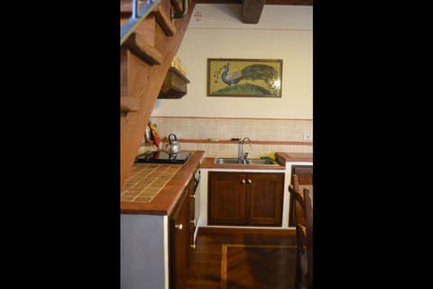 Room, Cabinetry, Countertop, Furniture, Property, Kitchen, House, Interior Design, Building, Sink