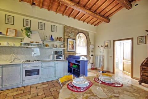 Dining Room, Kitchen