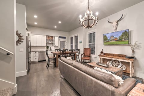 Living and Dining Room - Living and Dining Room