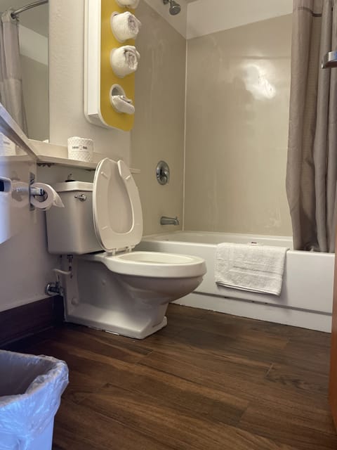 Standard Room, 2 Double Beds, Non Smoking | Bathroom | Shower, hair dryer, towels