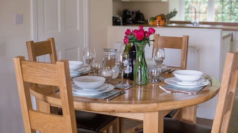 Dining area, Emma Dent Cottage at Sudeley Castle, Bolthole Retreats