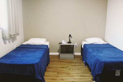 Comfort Double or Twin Room | Blackout drapes, iron/ironing board, free WiFi, bed sheets