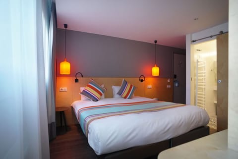 Quadruple Room | Premium bedding, minibar, in-room safe, desk