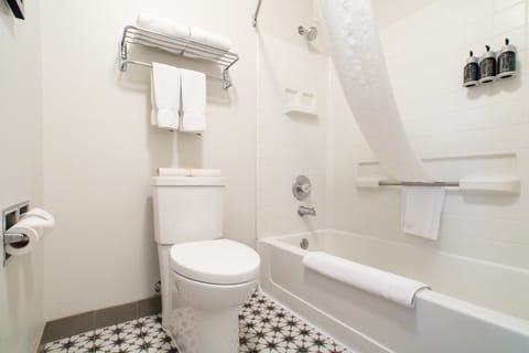 Combined shower/tub, eco-friendly toiletries, hair dryer, towels